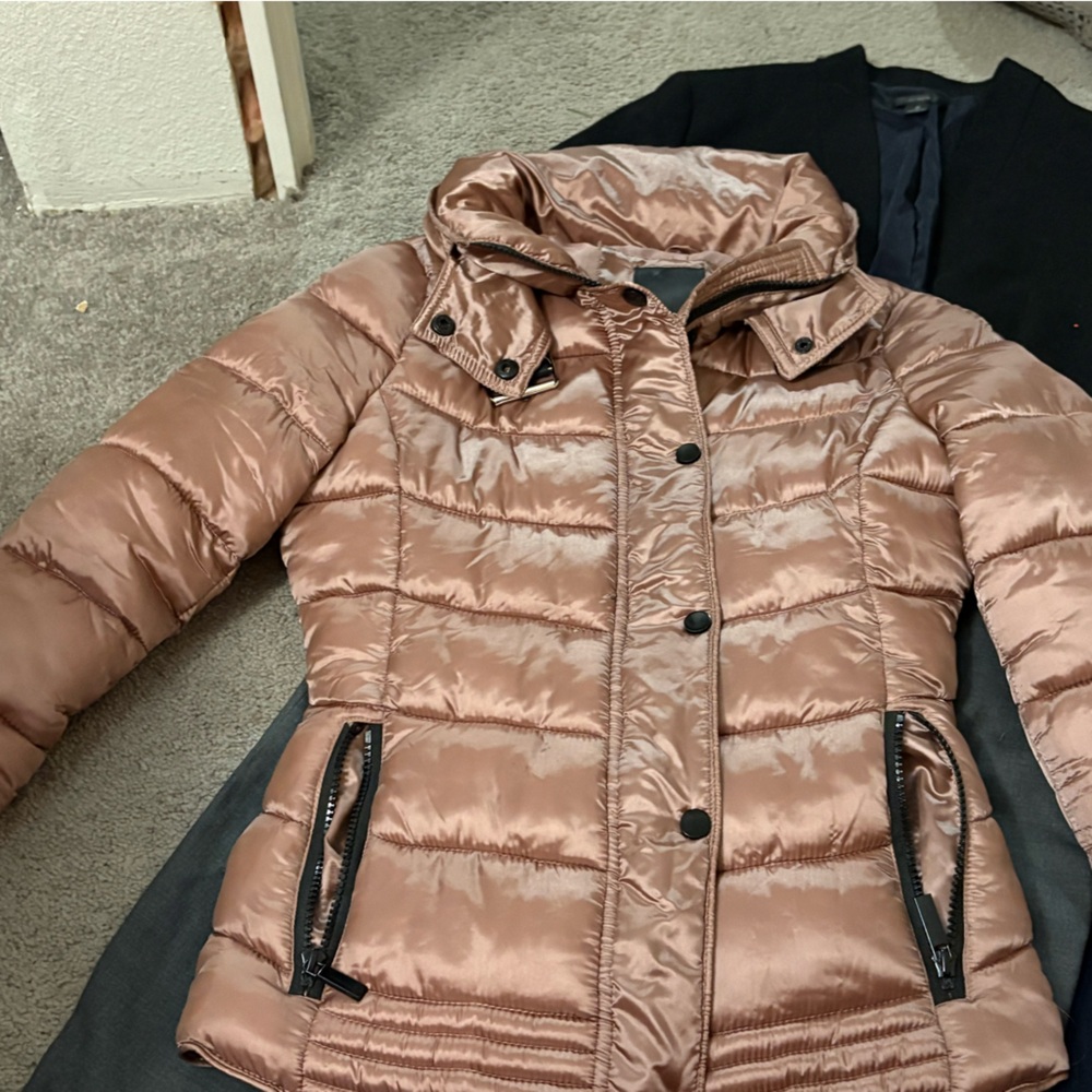 Women's Metallic Pink Puffer Jacket